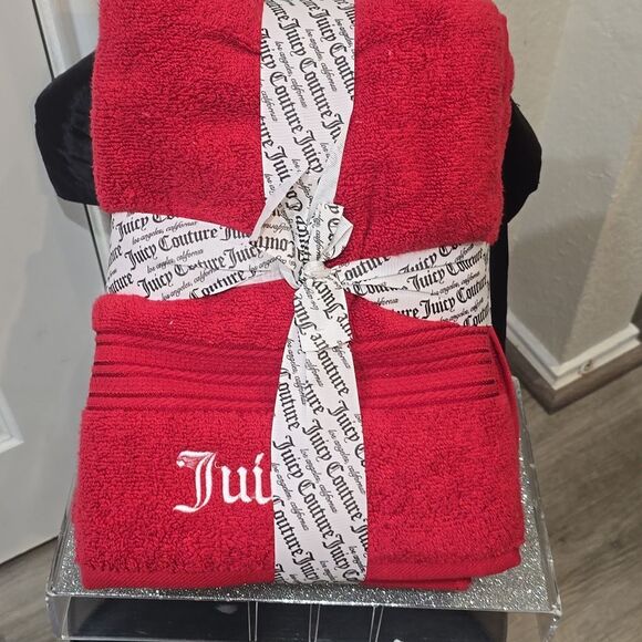 Juicy Couture Home Embossed Logo 6-PC Bath Towel Set - Picture 3 of 6